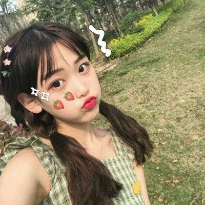 港口的日本姑娘